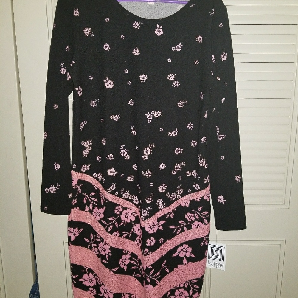 XL Elegant Debbie